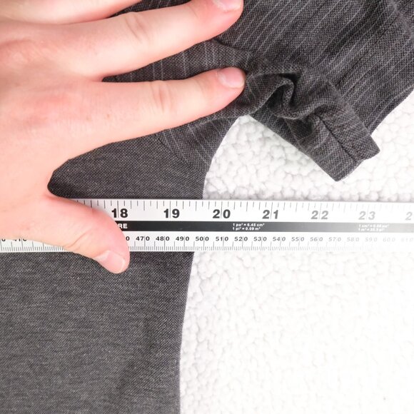 Travis Mathew Polo Mens Small Gray Striped Pima Cotton Knit Preppy Golf - Picture 5 of 8